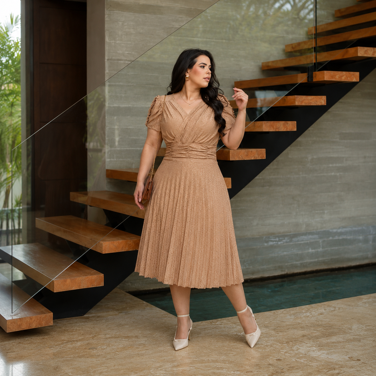 Vestido Midi Malha Lese Plissado — Elegante &amp; Modesto