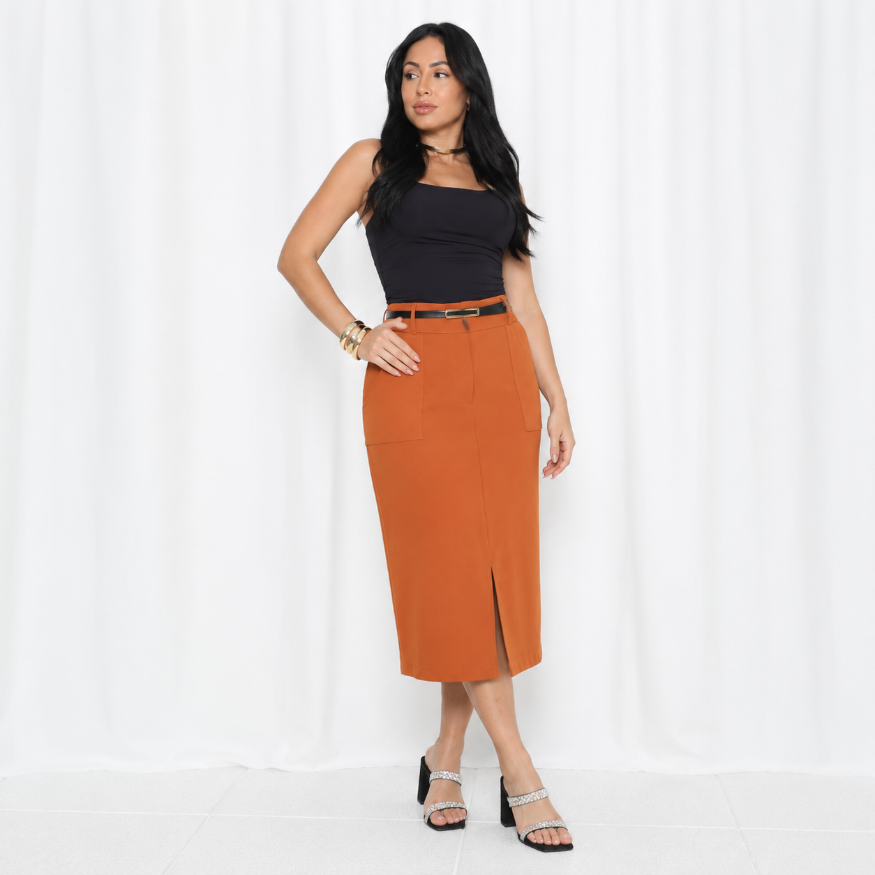 Saia Midi Alfaiataria com Cinto e Fenda — Moda Cristã Luxo